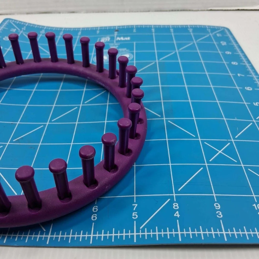 Boye Round‎ Loom Collection Set of 5 Circular Knitting Looms with Tools & Guides